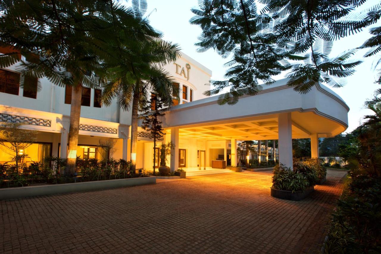 Отель Taj Connemara, Ченнаи Экстерьер фото The Royal